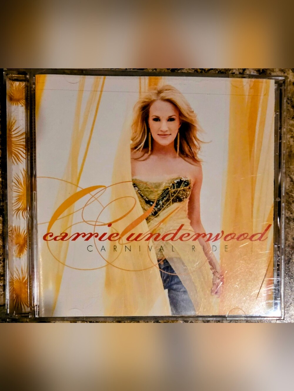 Carrie Underwood "Carnival Ride" CD, 2007 Arista 19, 13 Songs, Excellent Play
